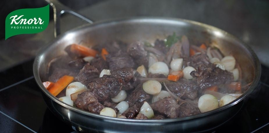 Recette Bœuf Bourguignon avec le Concentré Liquide Bœuf KNORR® Professional